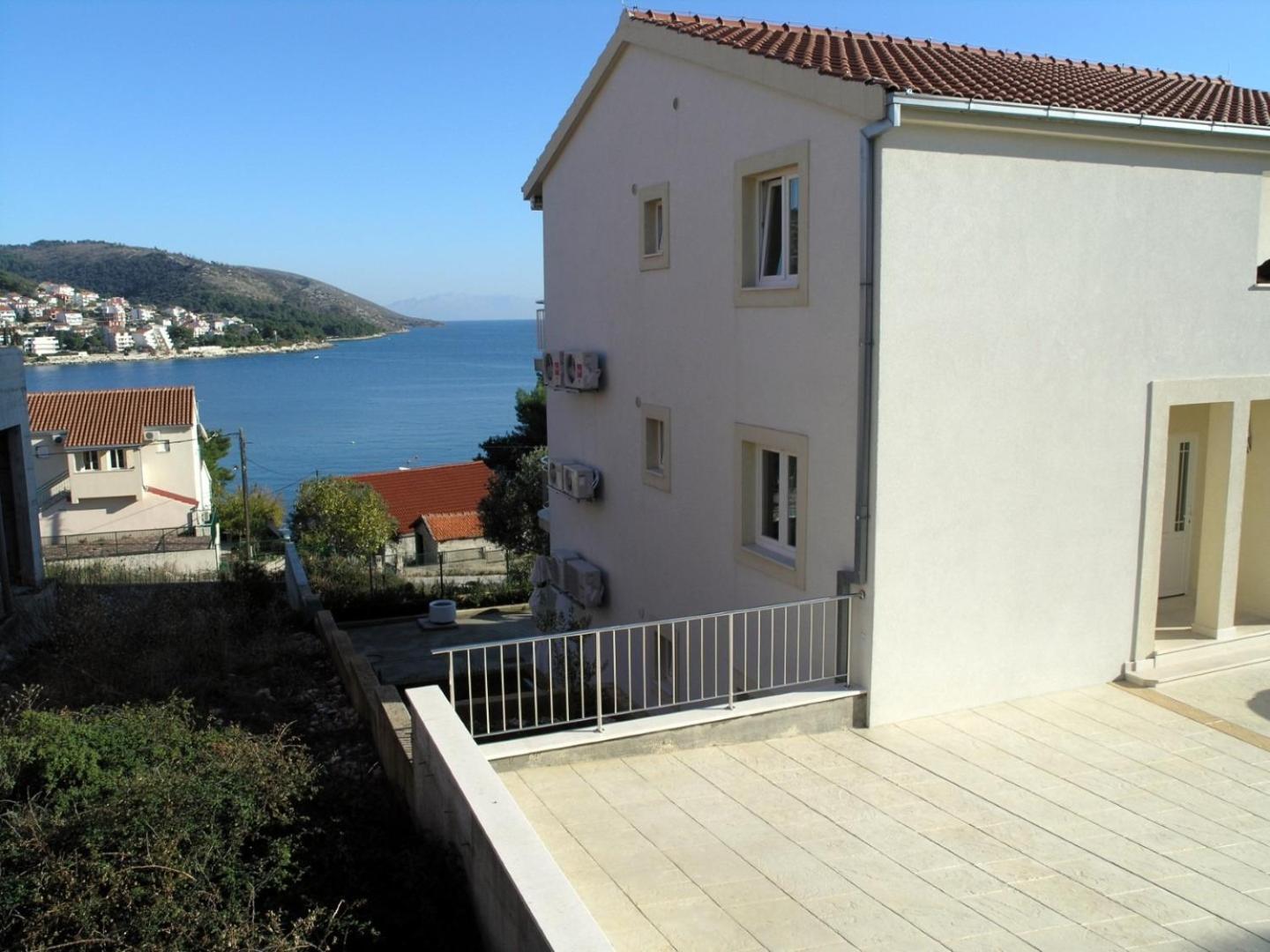 Apartments Aurelius - Relaxing With Gorgeous View Trogir Exterior foto