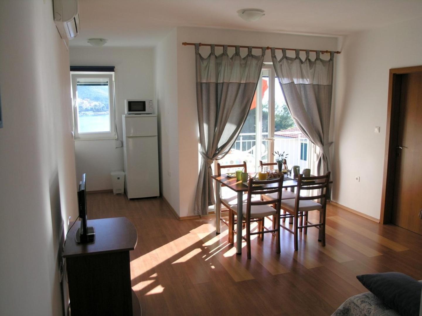Apartments Aurelius - Relaxing With Gorgeous View Trogir Exterior foto